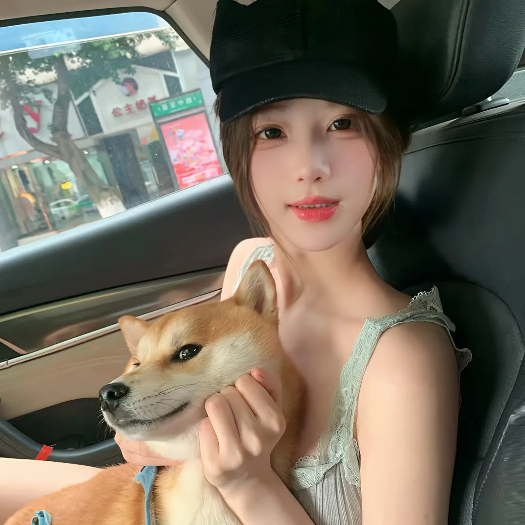 触碰的双手